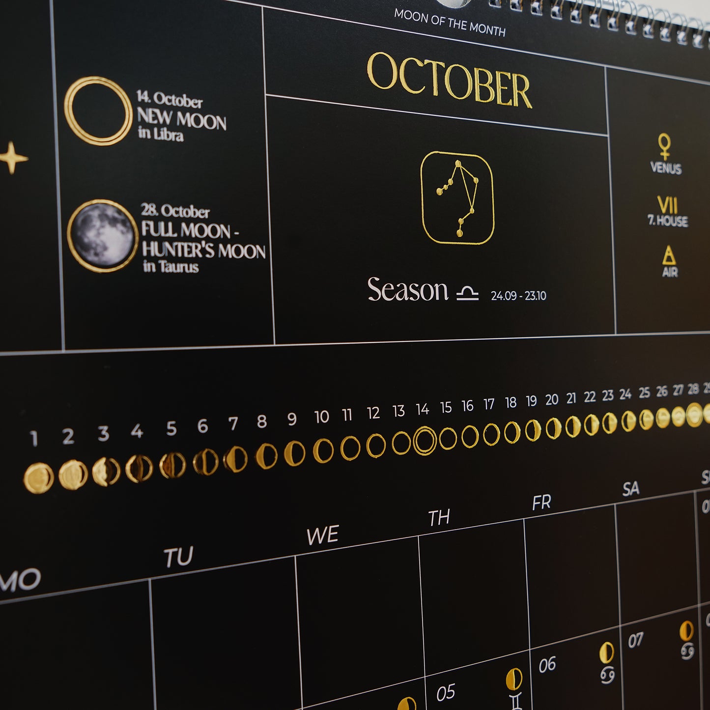 VORBESTELLUNG Wandkalender Mond 2024 (Schwarz)